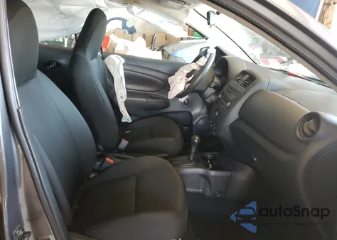 2016 Nissan Versa S z USA, uszkodzony, nr VIN 3N1CN7AP7GL886644